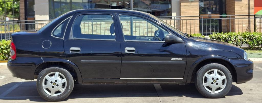 CHEVROLET Corsa Sedan - Foto