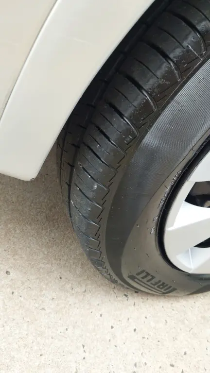 CHEVROLET Corsa Sedan - Foto