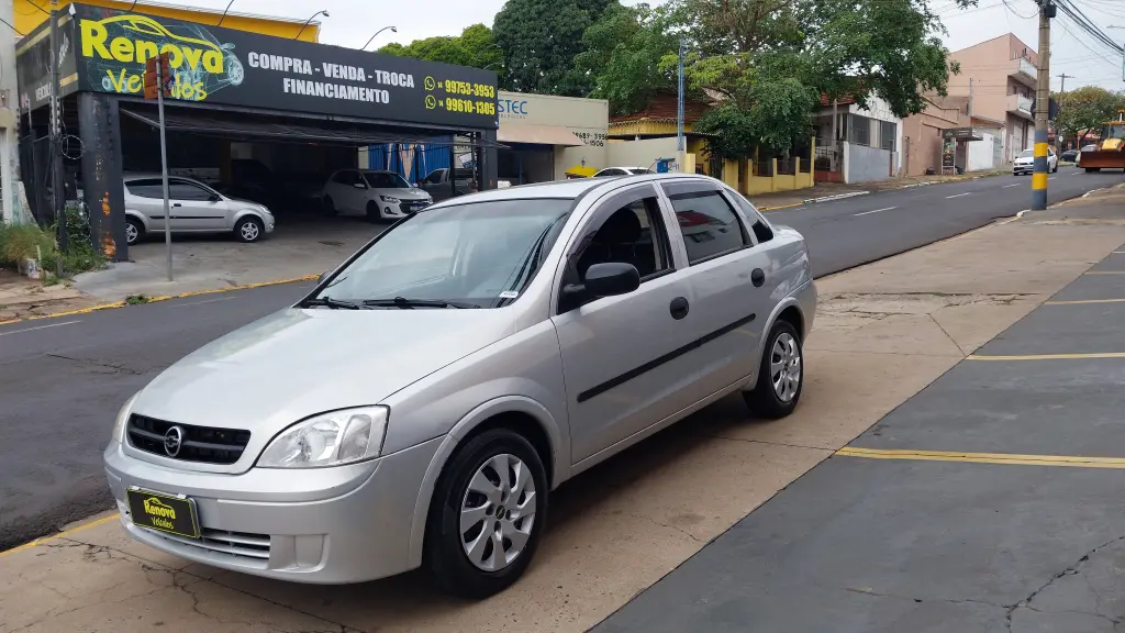 CHEVROLET Corsa Sedan