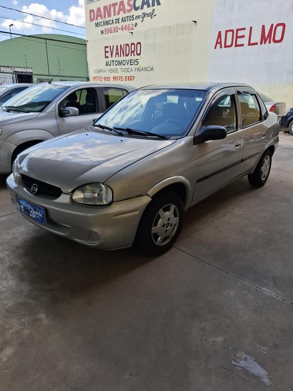 CHEVROLET Corsa Sedan - Foto