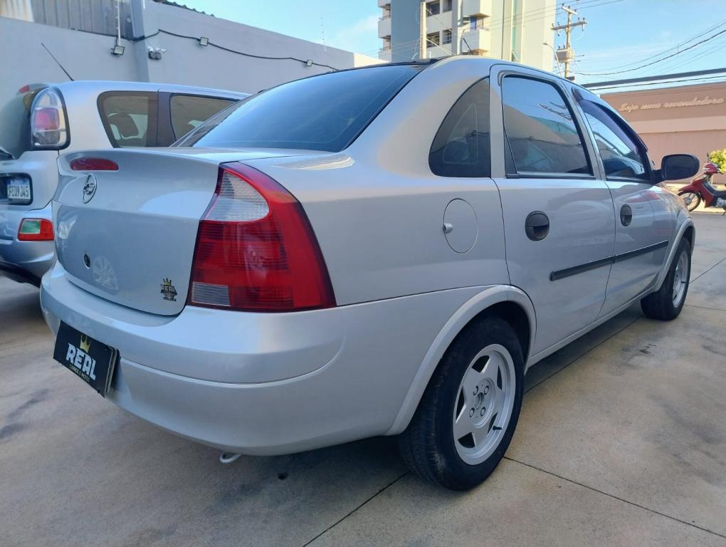 CHEVROLET Corsa Sedan - Foto