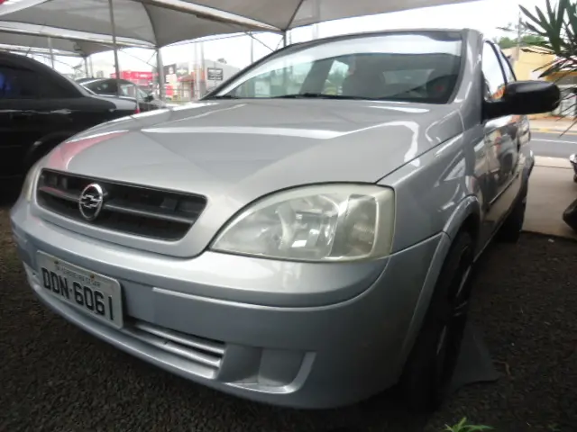 CHEVROLET Corsa Sedan - Foto