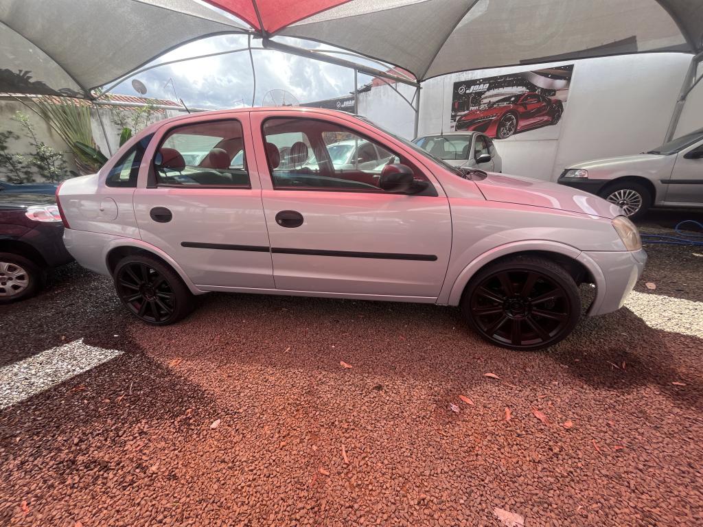 CHEVROLET Corsa Sedan - Foto