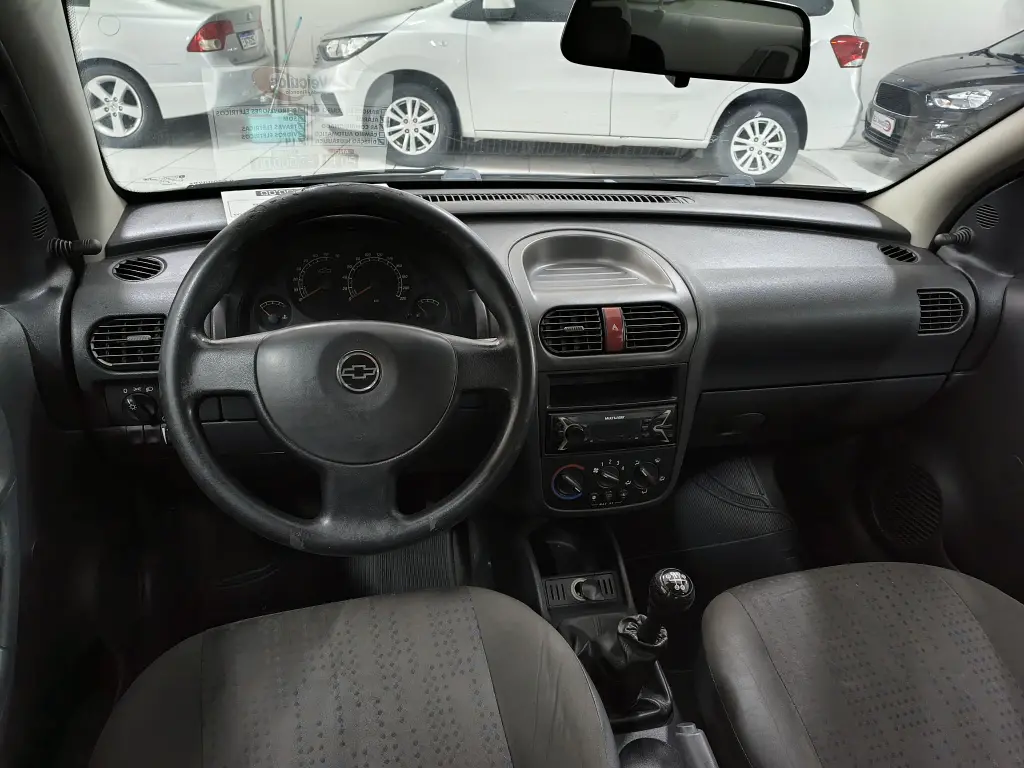 CHEVROLET Corsa Sedan - Foto