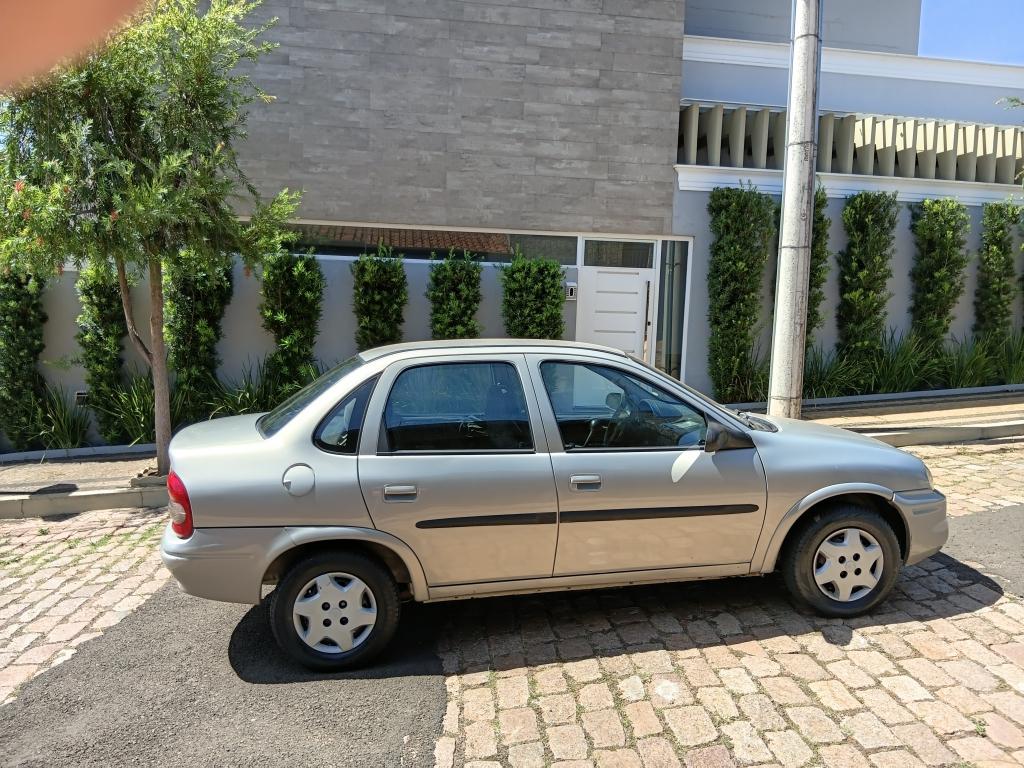 CHEVROLET Corsa Sedan - Foto