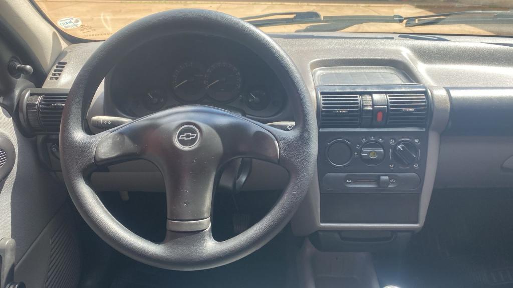 CHEVROLET Corsa Sedan - Foto