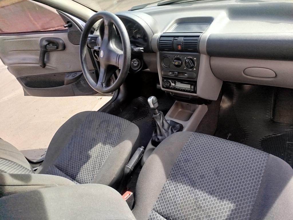 CHEVROLET Corsa Sedan - Foto