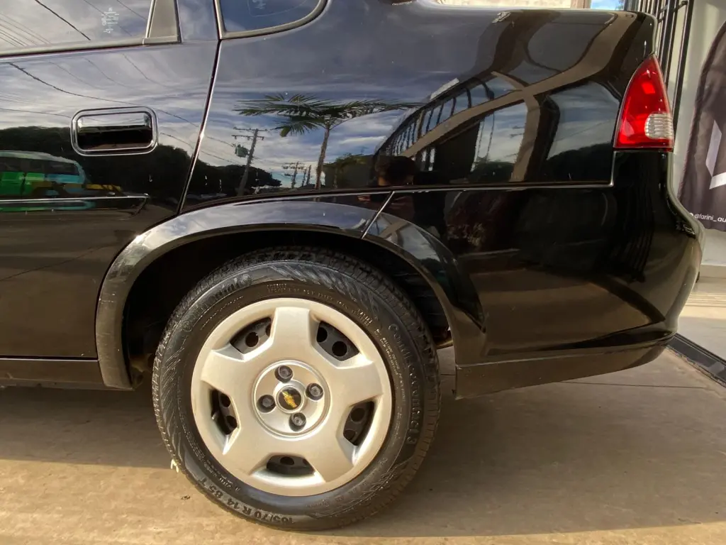 CHEVROLET Corsa Sedan - Foto
