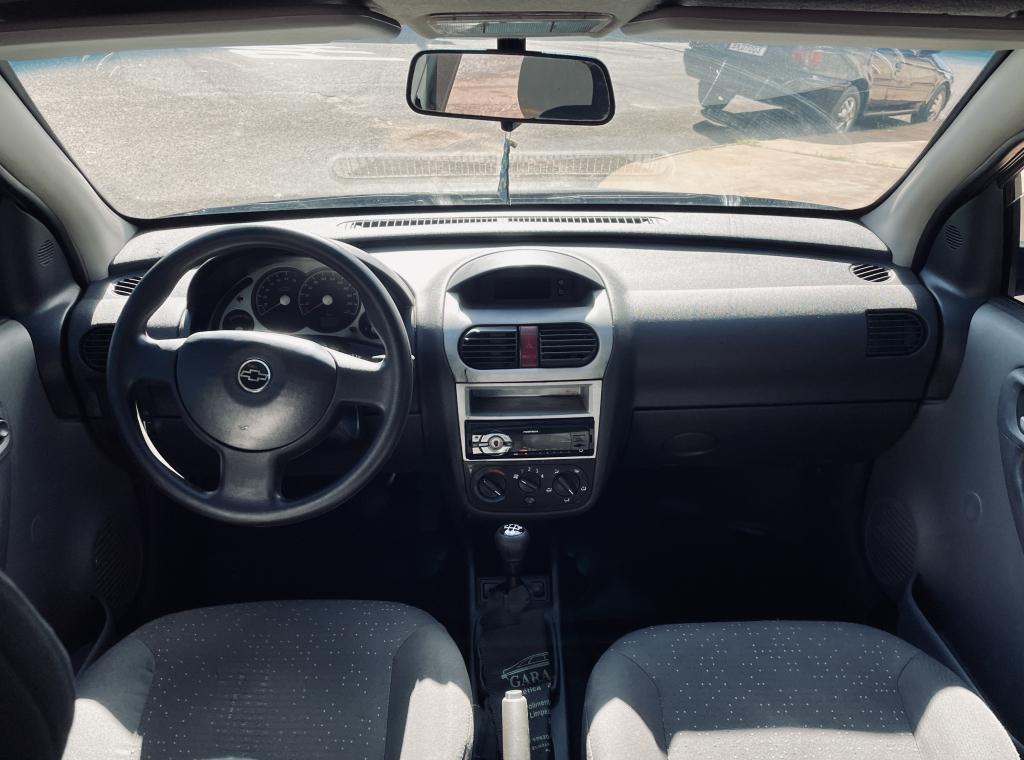 CHEVROLET Corsa Sedan - Foto