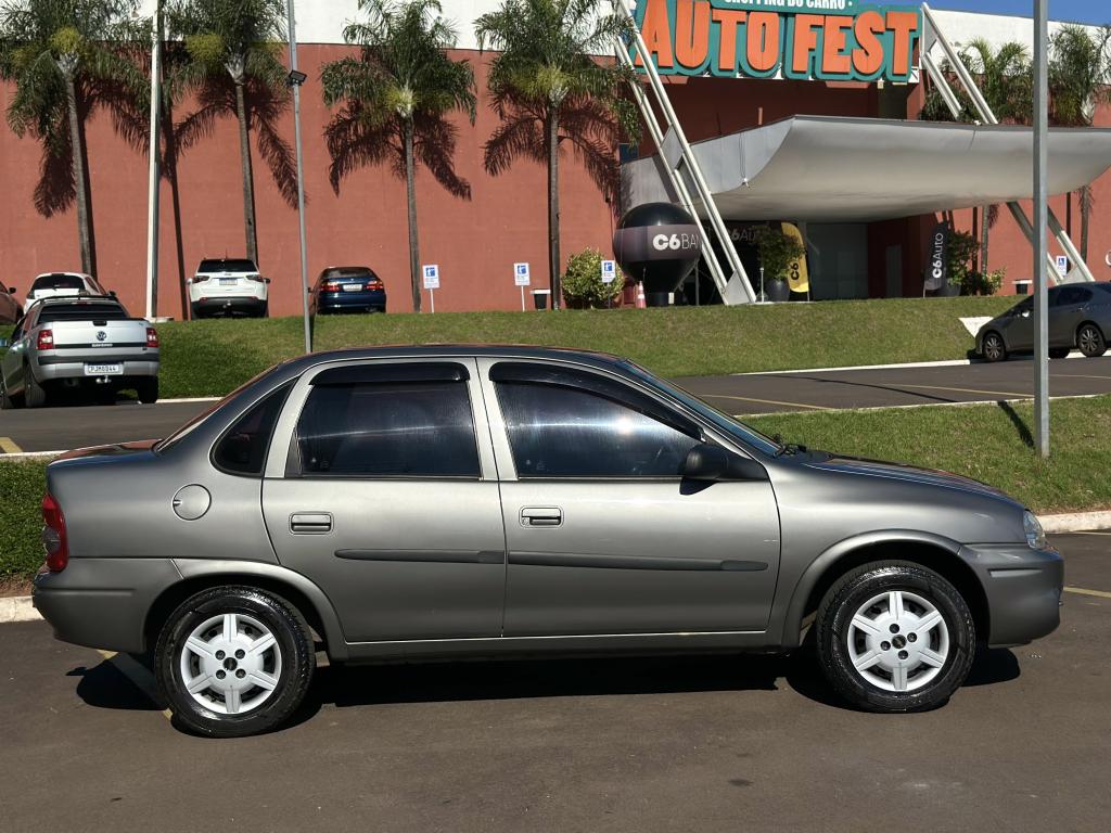 CHEVROLET Corsa Sedan - Foto