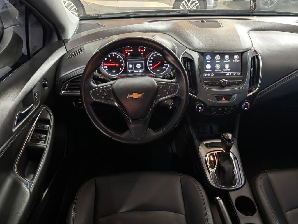 CHEVROLET Cruze Hatch - Foto