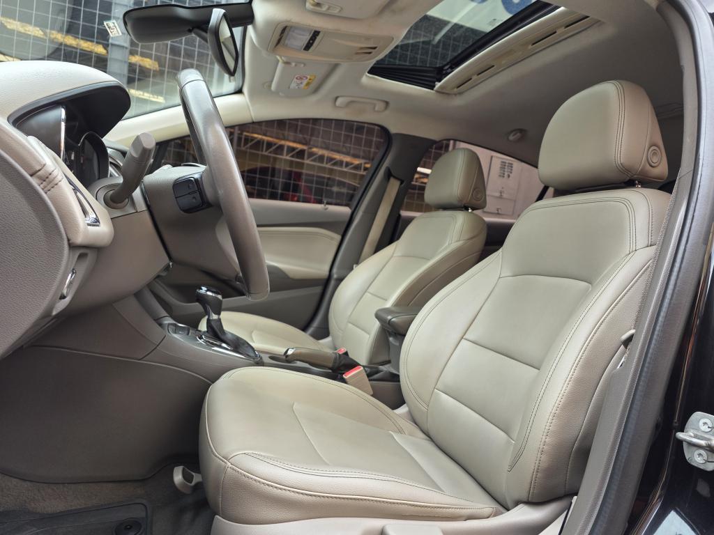 CHEVROLET Cruze Hatch - Foto