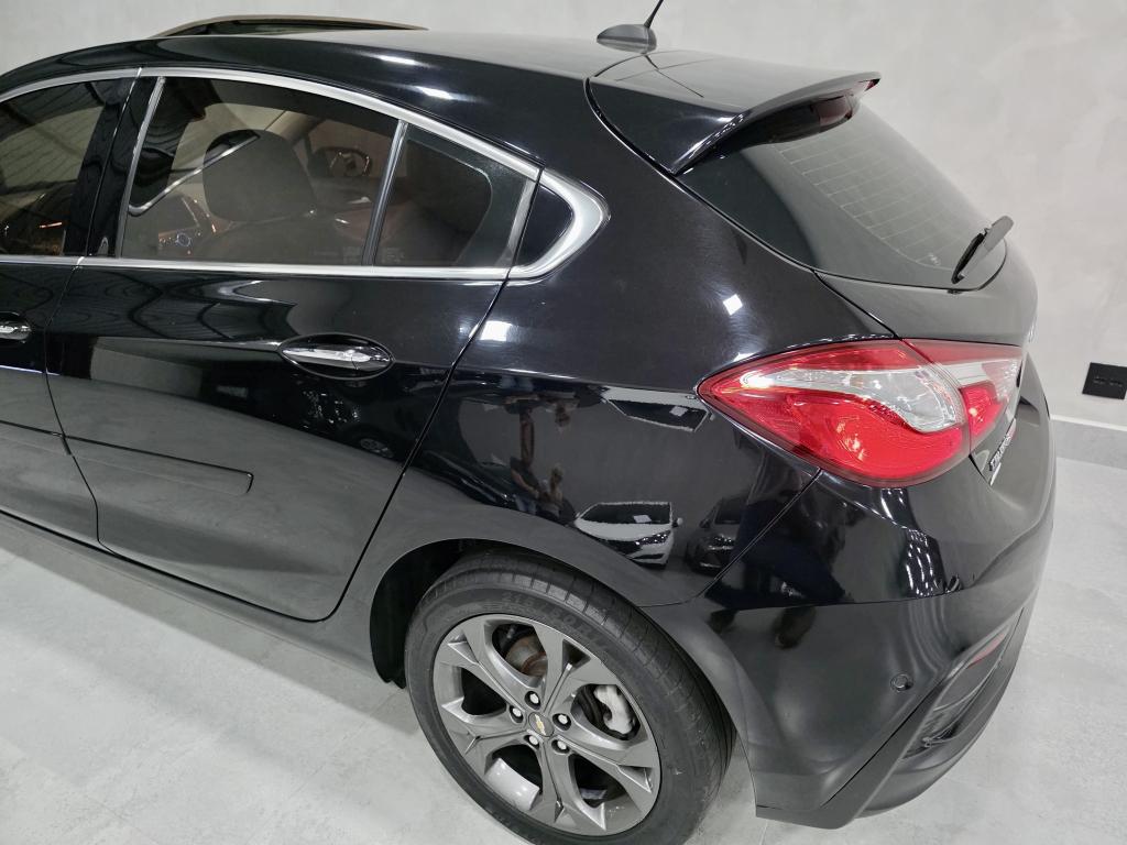 CHEVROLET Cruze Hatch - Foto