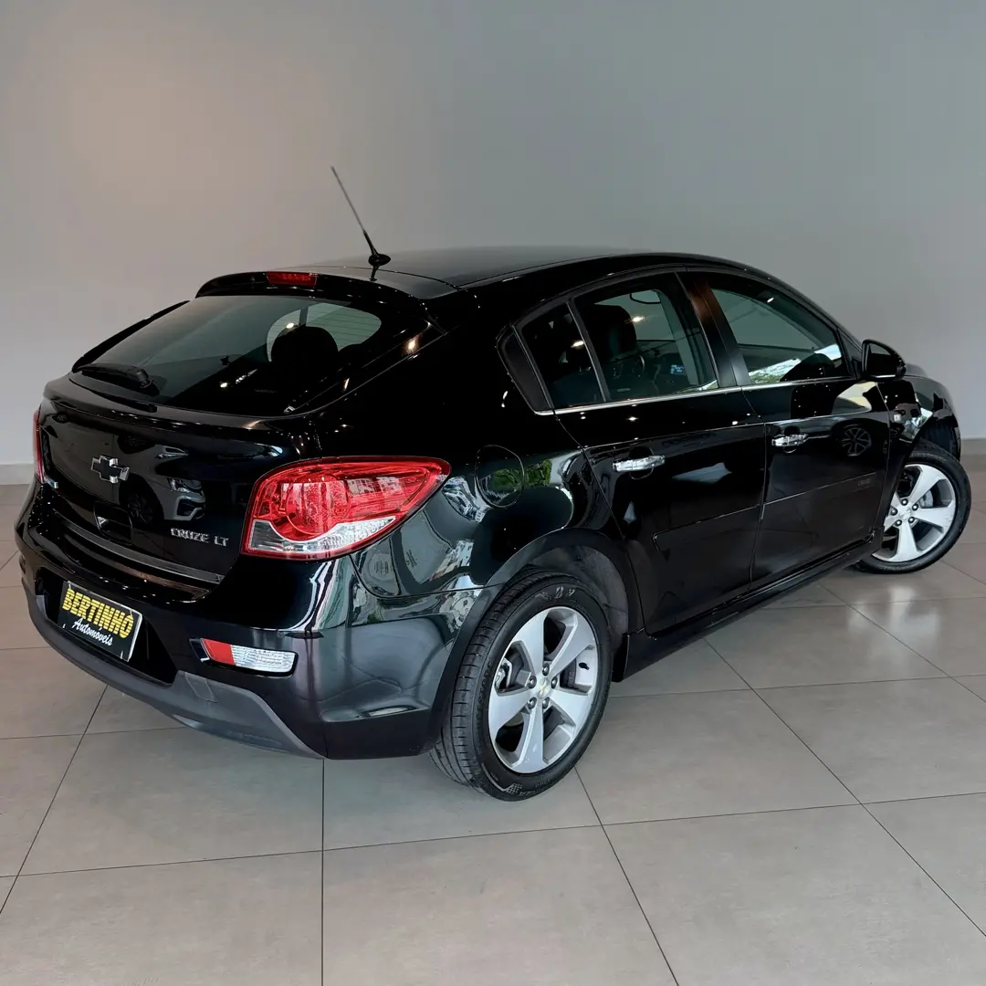 CHEVROLET Cruze Hatch - Foto