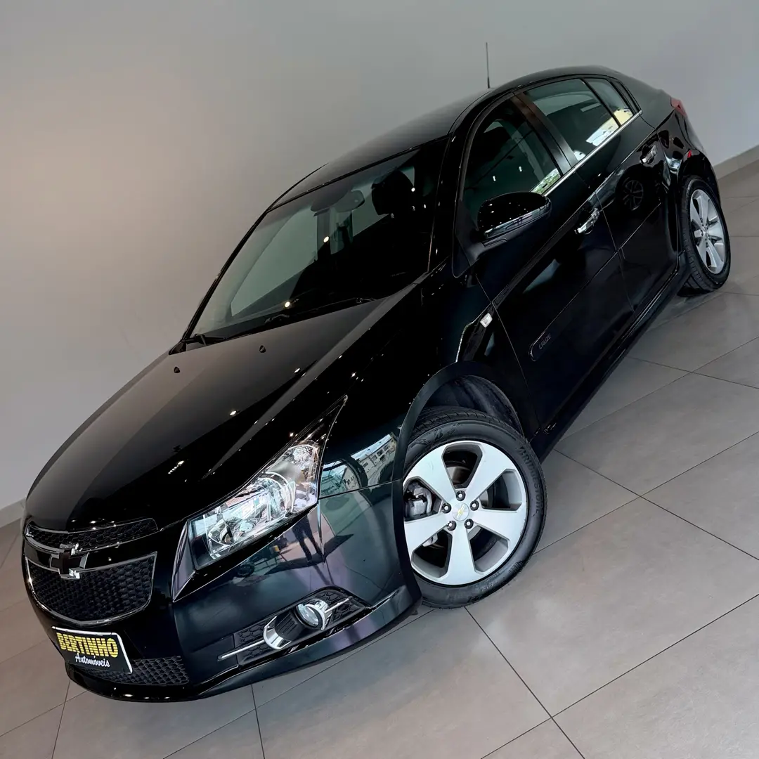 CHEVROLET Cruze Hatch - Foto