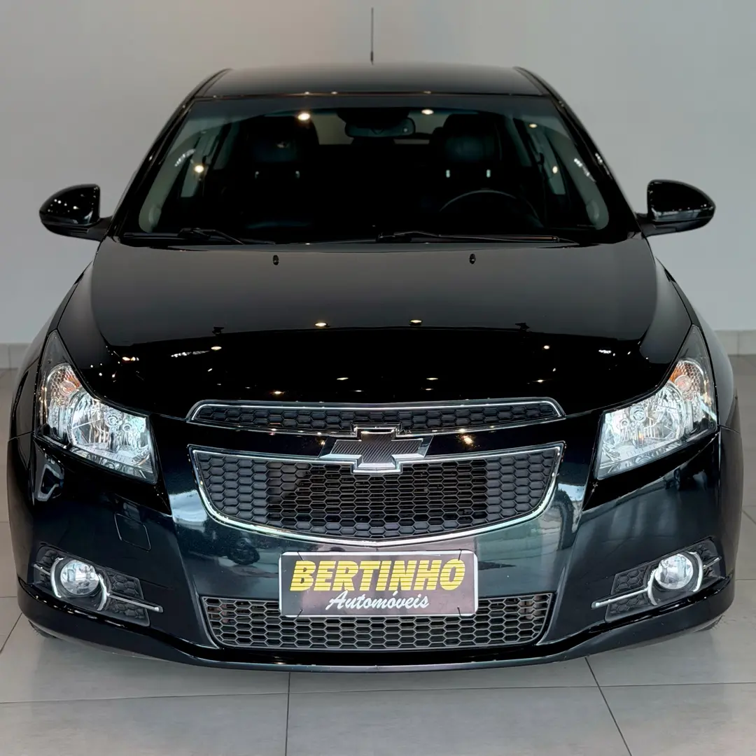 CHEVROLET Cruze Hatch - Foto