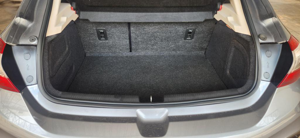 CHEVROLET Cruze Hatch - Foto