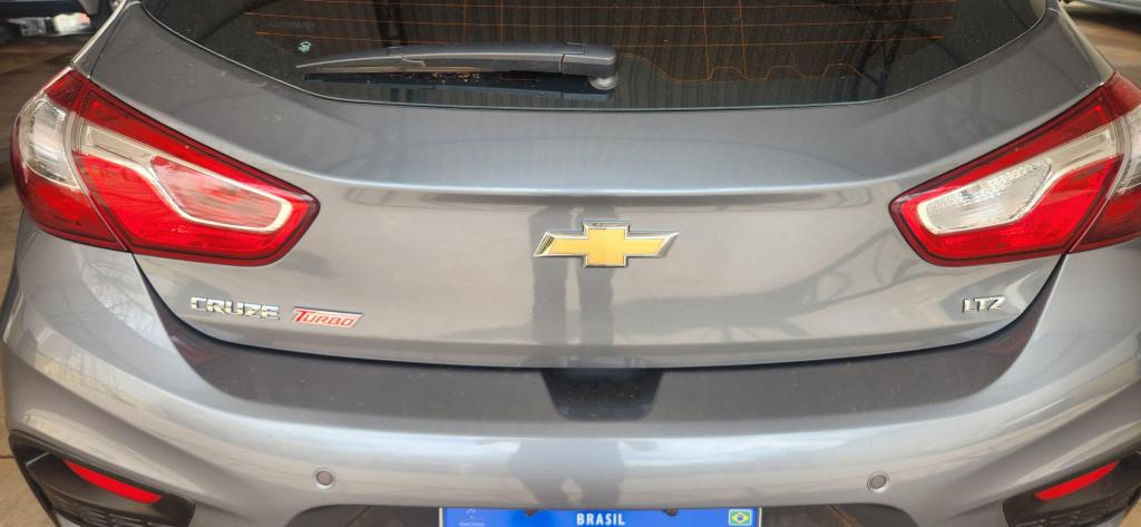 CHEVROLET Cruze Hatch - Foto
