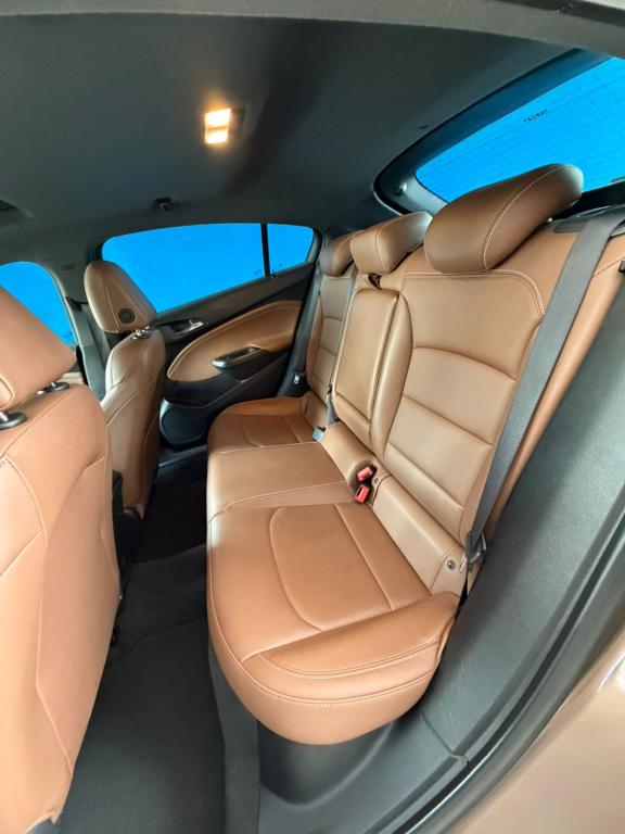 CHEVROLET Cruze Hatch - Foto