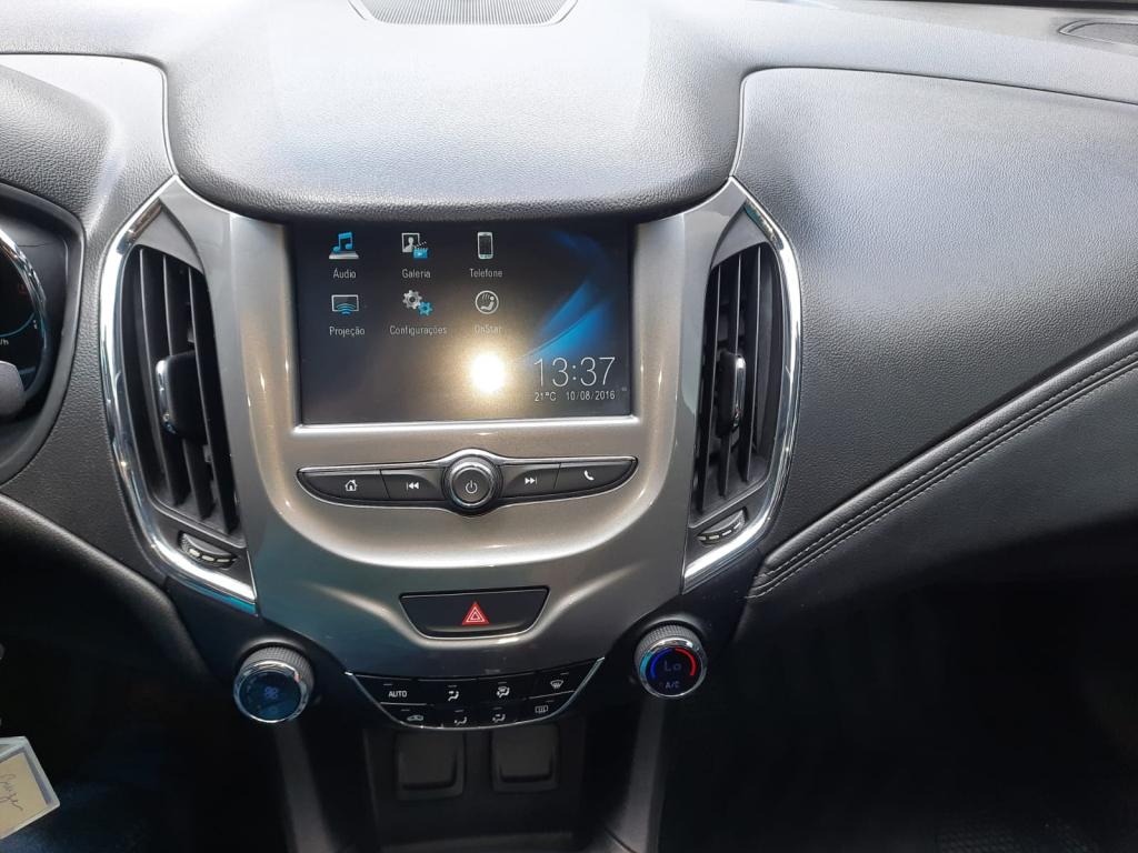 CHEVROLET Cruze Hatch - Foto