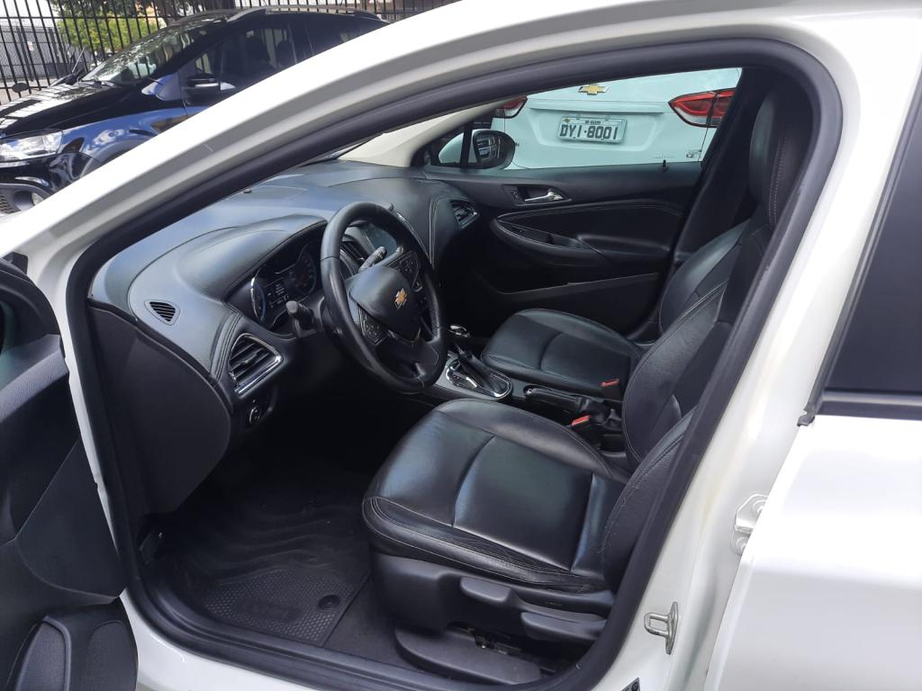 CHEVROLET Cruze Hatch - Foto