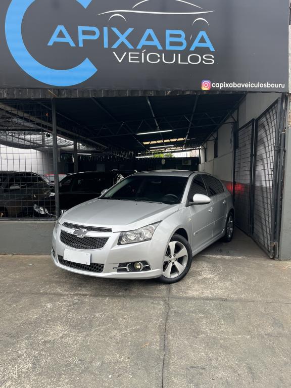 CHEVROLET Cruze Hatch - Foto