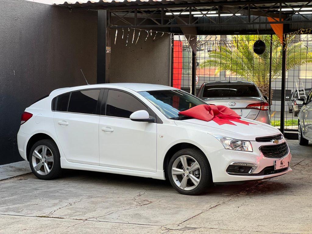 CHEVROLET Cruze Hatch - Foto