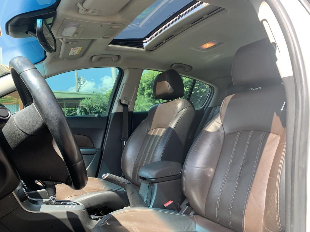 CHEVROLET Cruze Hatch - Foto