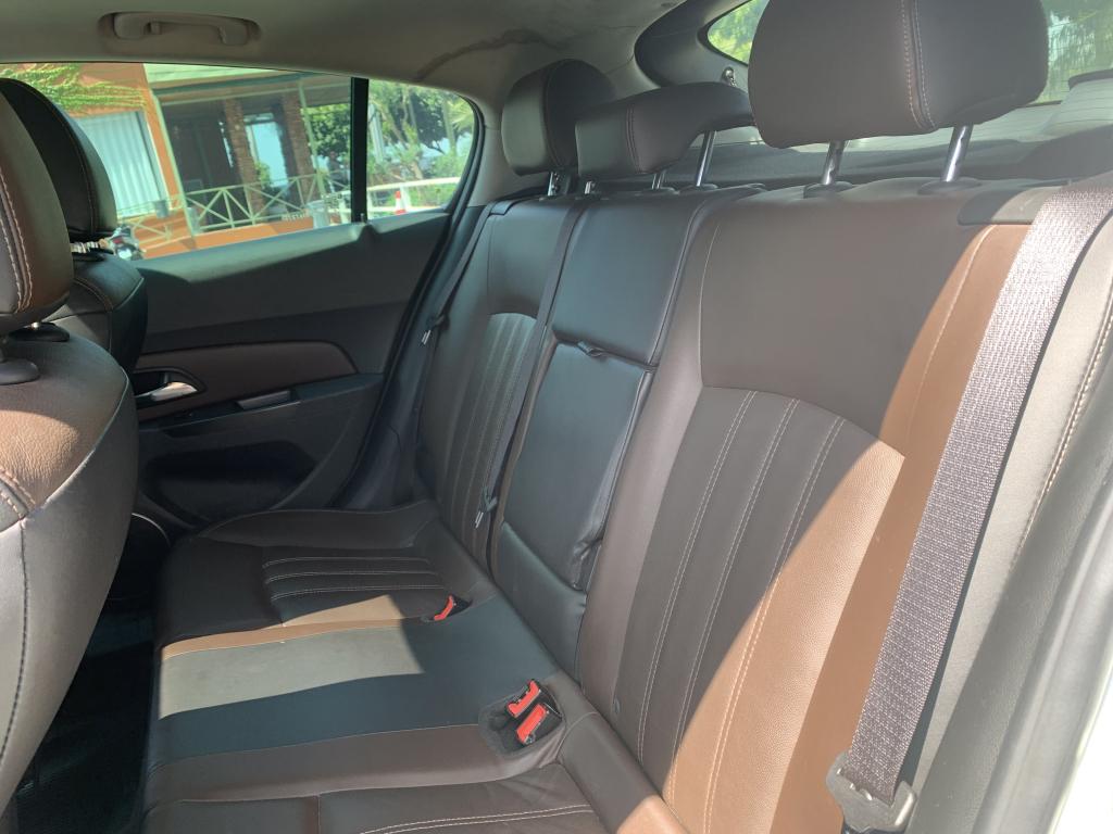 CHEVROLET Cruze Hatch - Foto