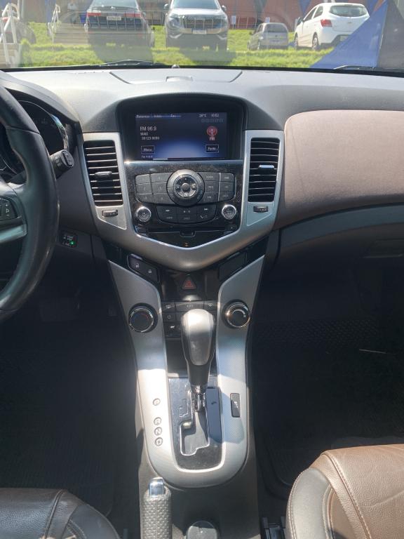 CHEVROLET Cruze Hatch - Foto