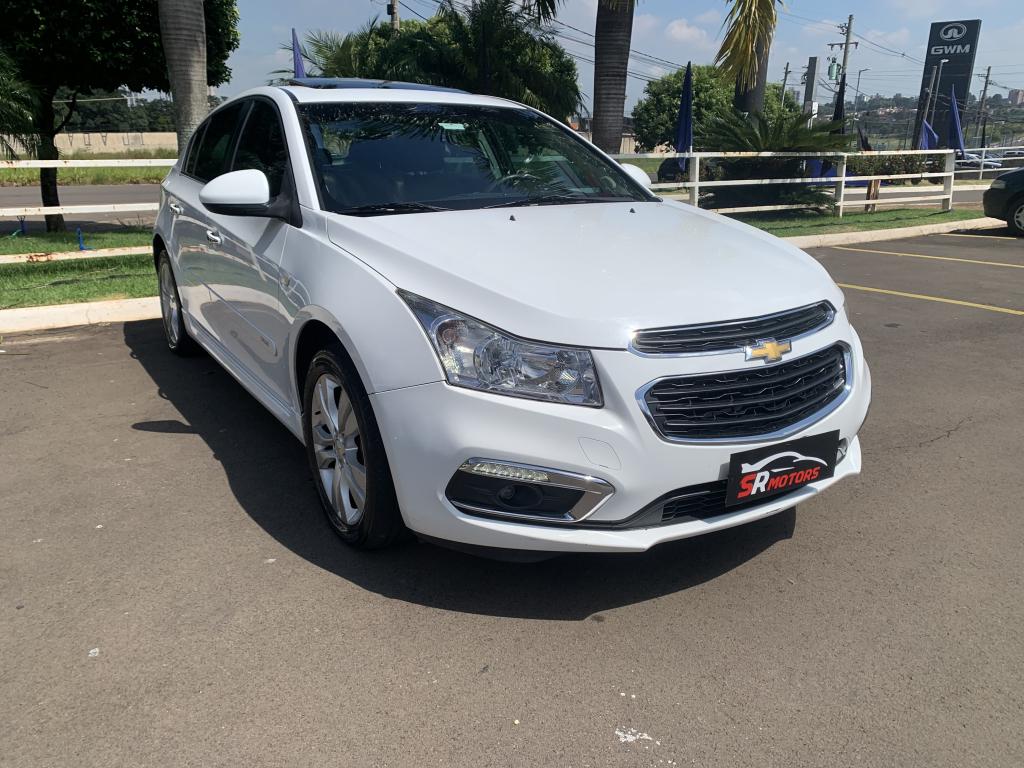 CHEVROLET Cruze Hatch - Foto