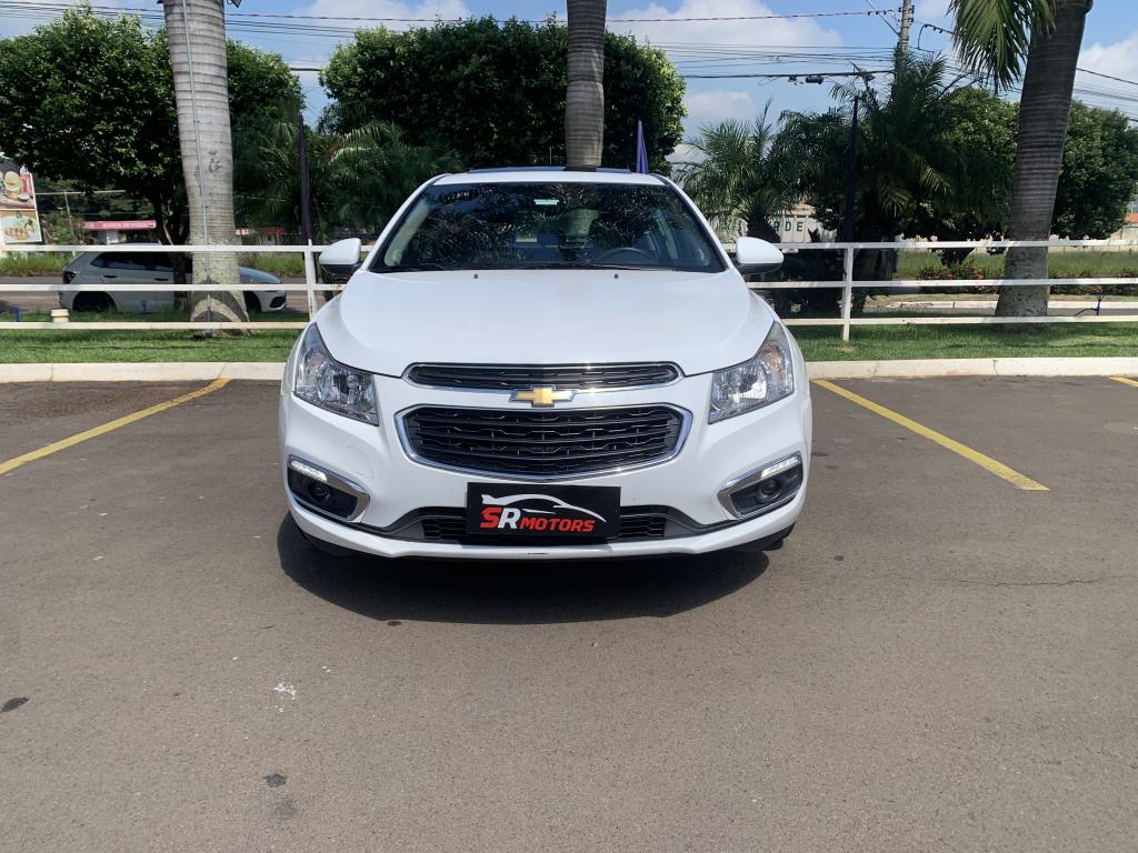 CHEVROLET Cruze Hatch - Foto