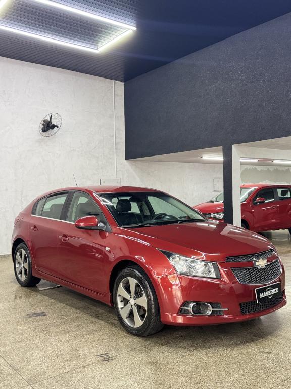 CHEVROLET Cruze Hatch - Foto