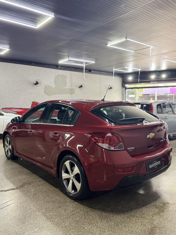 CHEVROLET Cruze Hatch - Foto