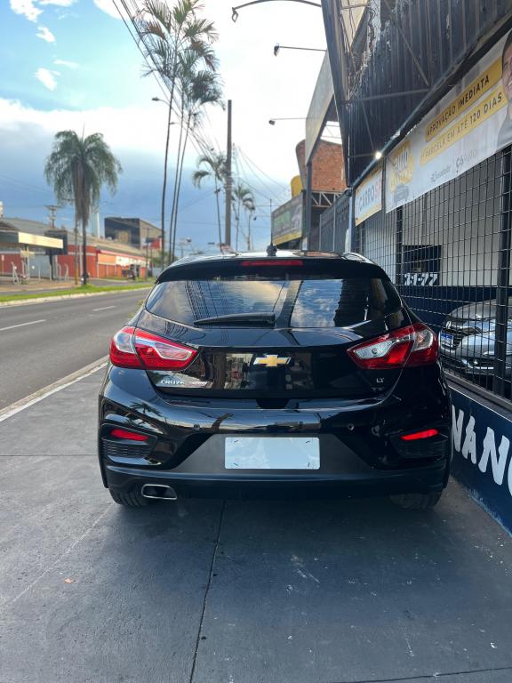 CHEVROLET Cruze Hatch - Foto