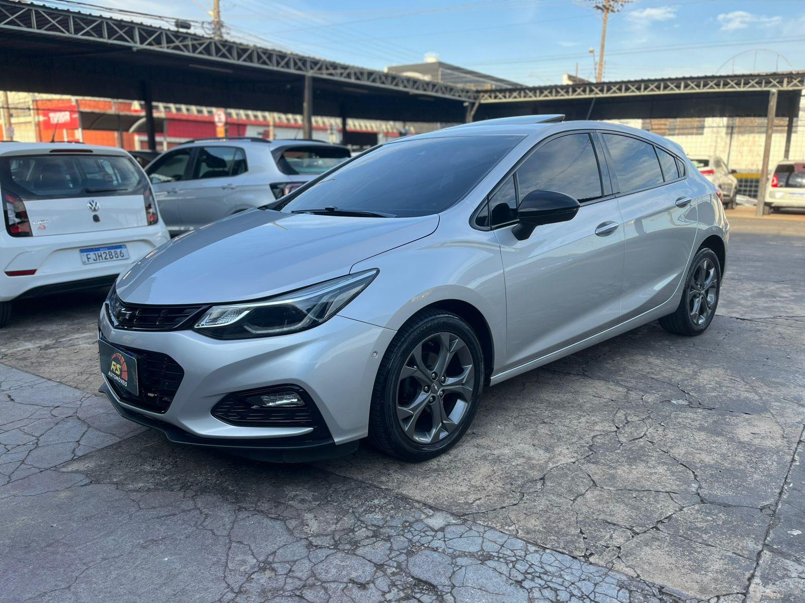 CHEVROLET Cruze Hatch - Foto