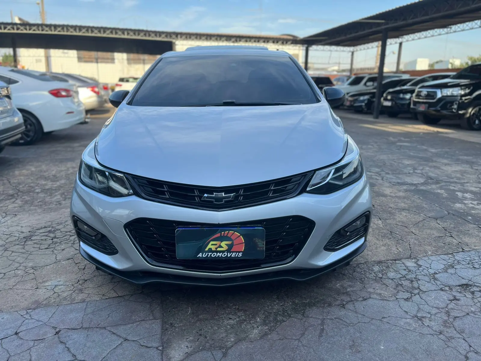 CHEVROLET Cruze Hatch - Foto