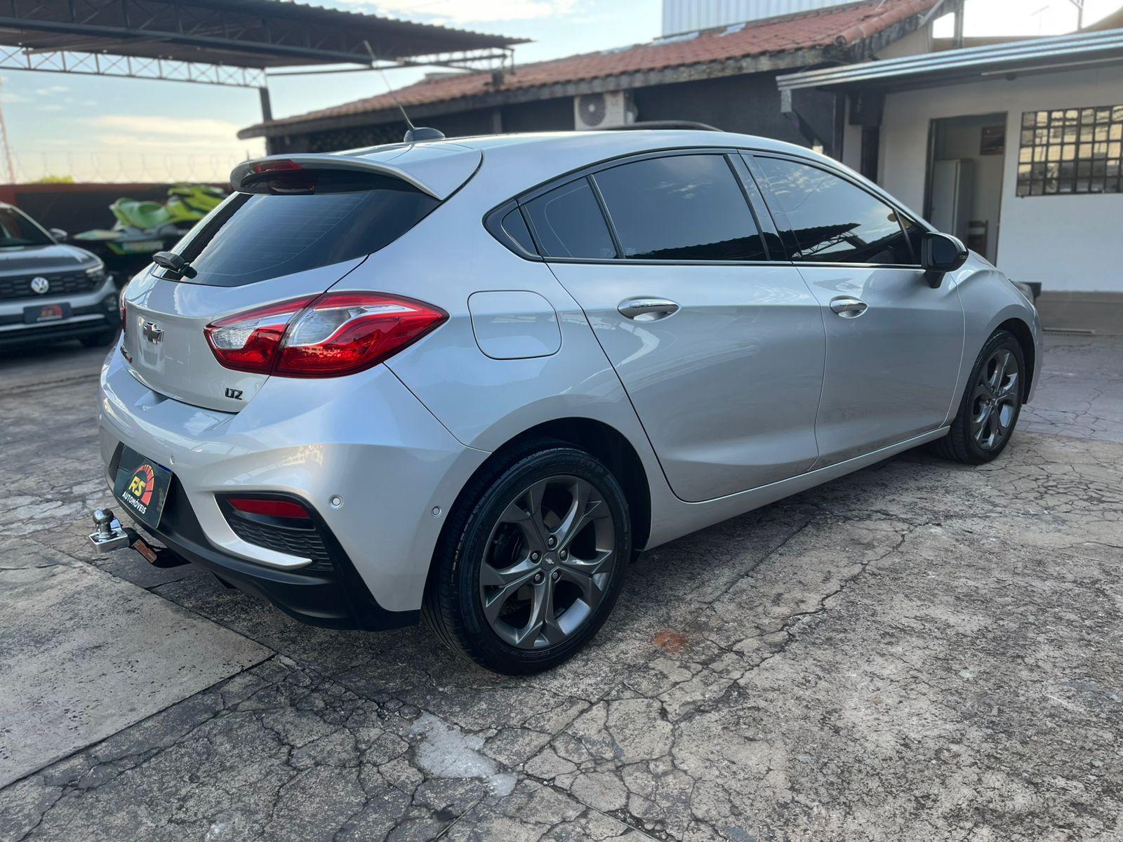 CHEVROLET Cruze Hatch - Foto