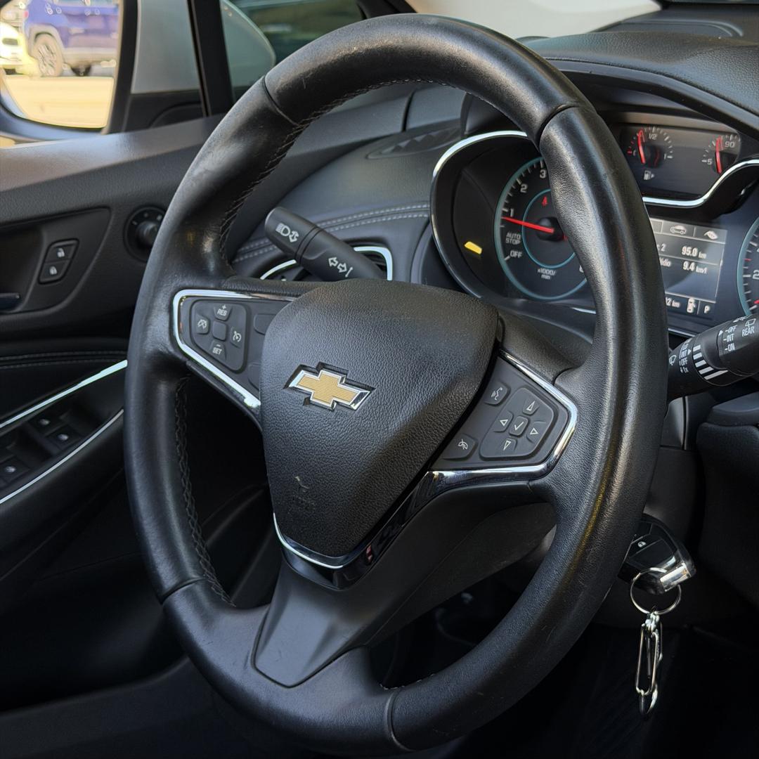 CHEVROLET Cruze Hatch - Foto