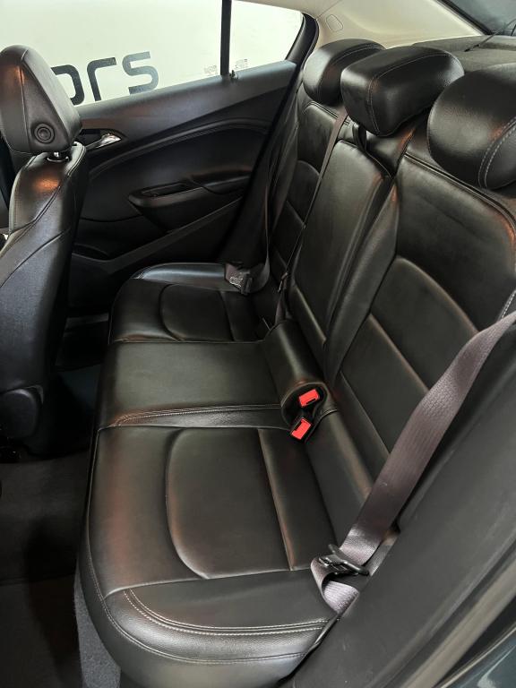 CHEVROLET Cruze Hatch - Foto