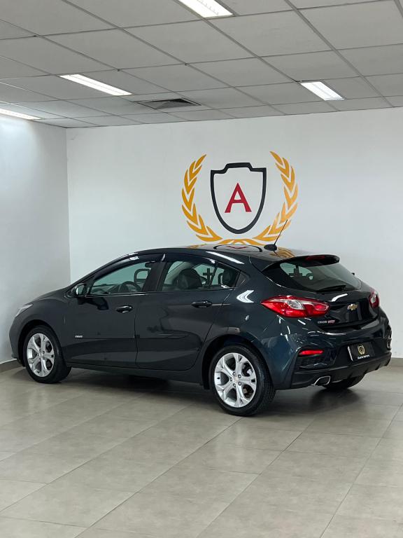 CHEVROLET Cruze Hatch - Foto