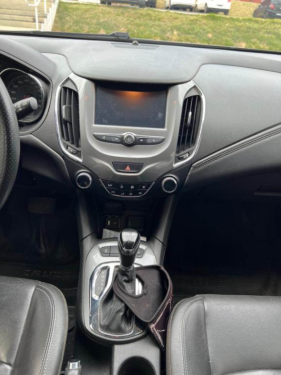 CHEVROLET Cruze Hatch - Foto