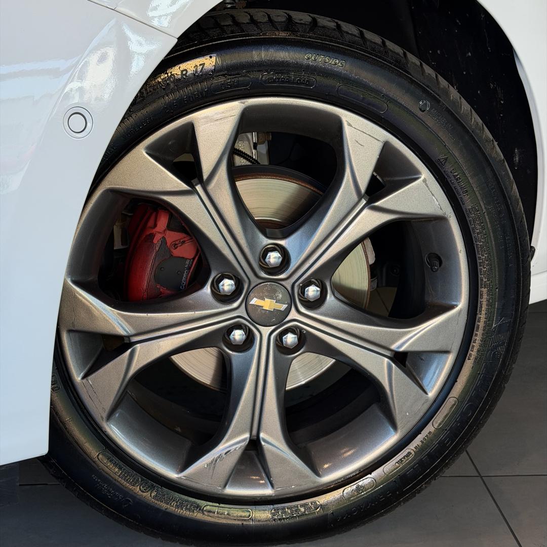 CHEVROLET Cruze Hatch - Foto