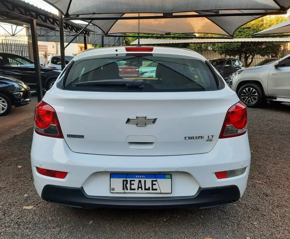 CHEVROLET Cruze Hatch - Foto