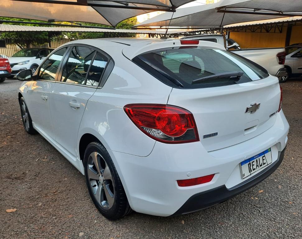 CHEVROLET Cruze Hatch - Foto
