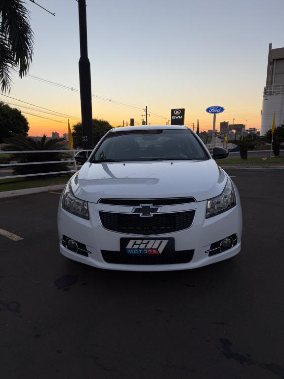 CHEVROLET Cruze Hatch - Foto