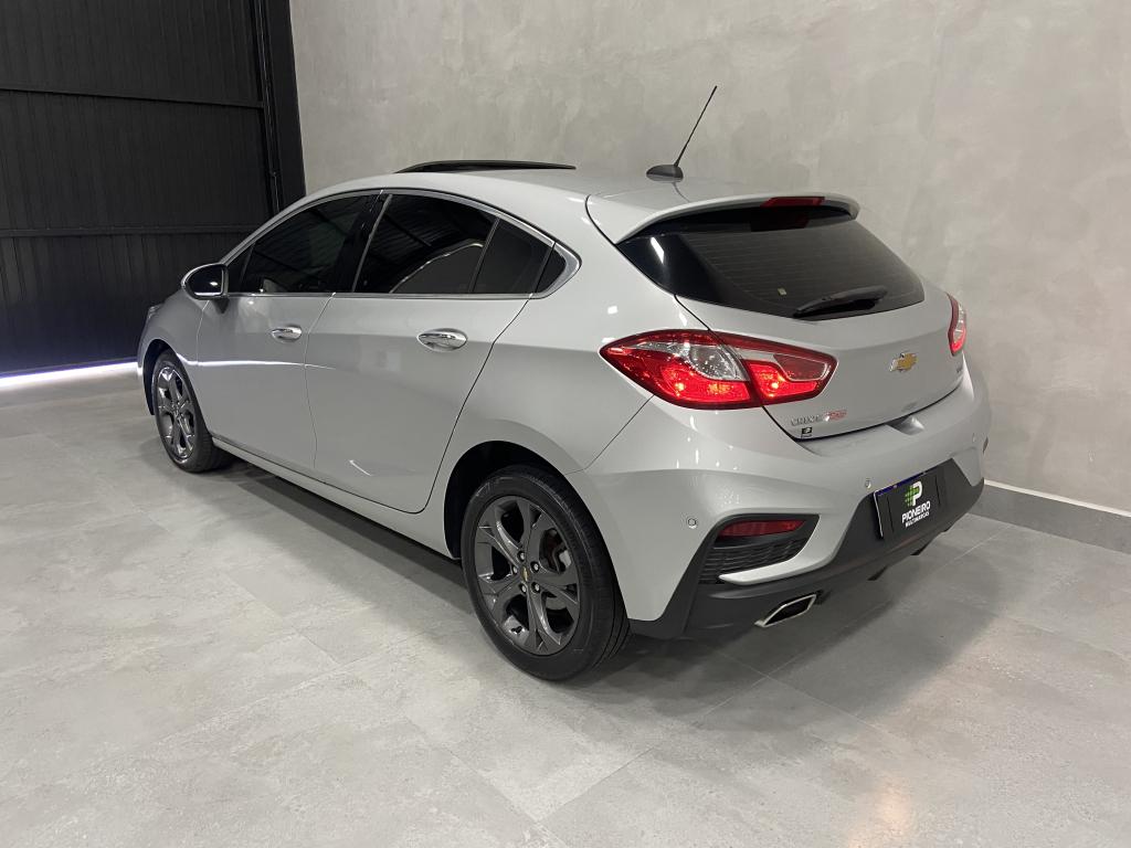 CHEVROLET Cruze Hatch - Foto