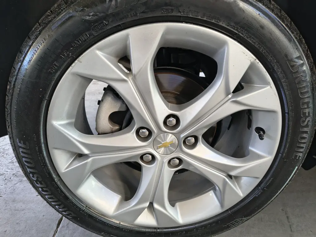 CHEVROLET Cruze Hatch - Foto