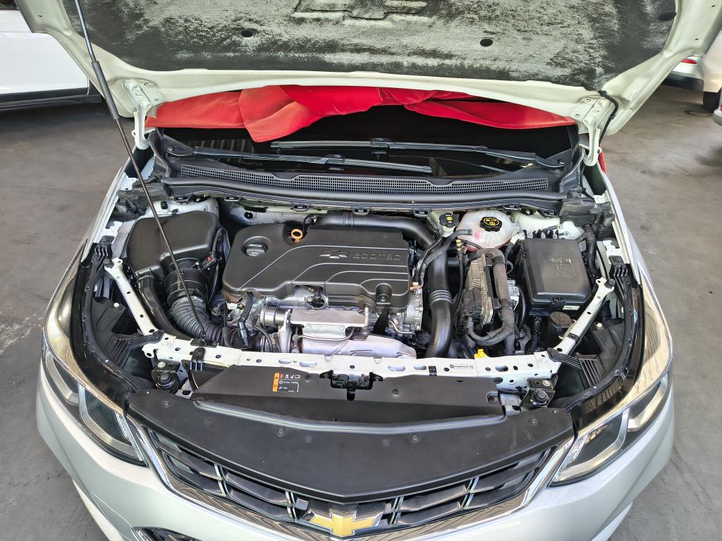 CHEVROLET Cruze Hatch - Foto