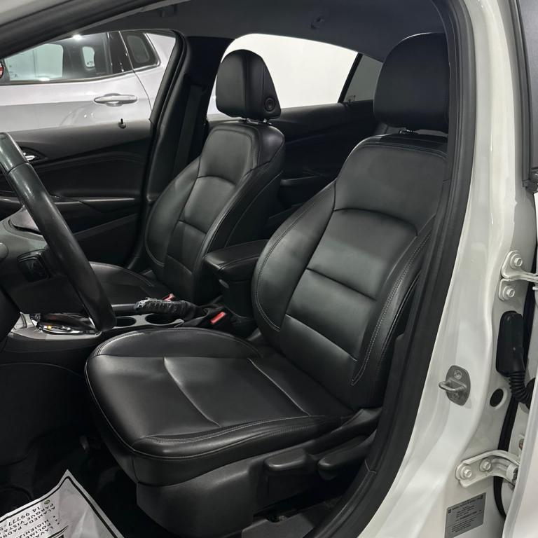 CHEVROLET Cruze Hatch - Foto